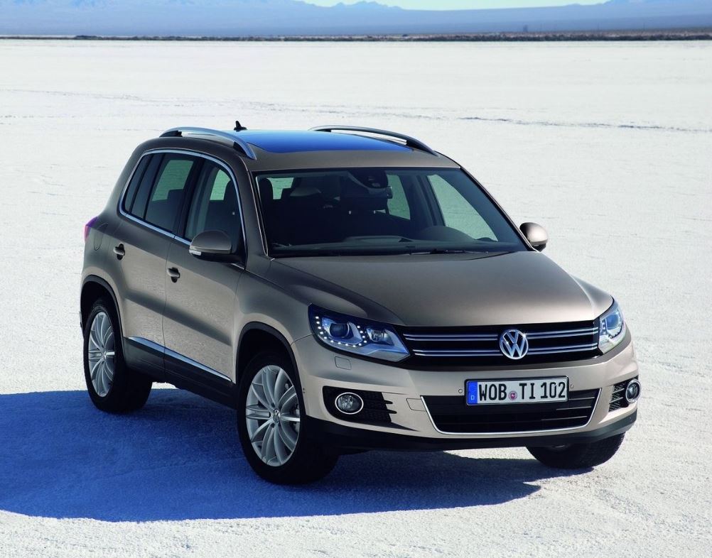 Creating the Perfect Atmosphere with Ambient Lighting for Your Tiguan
