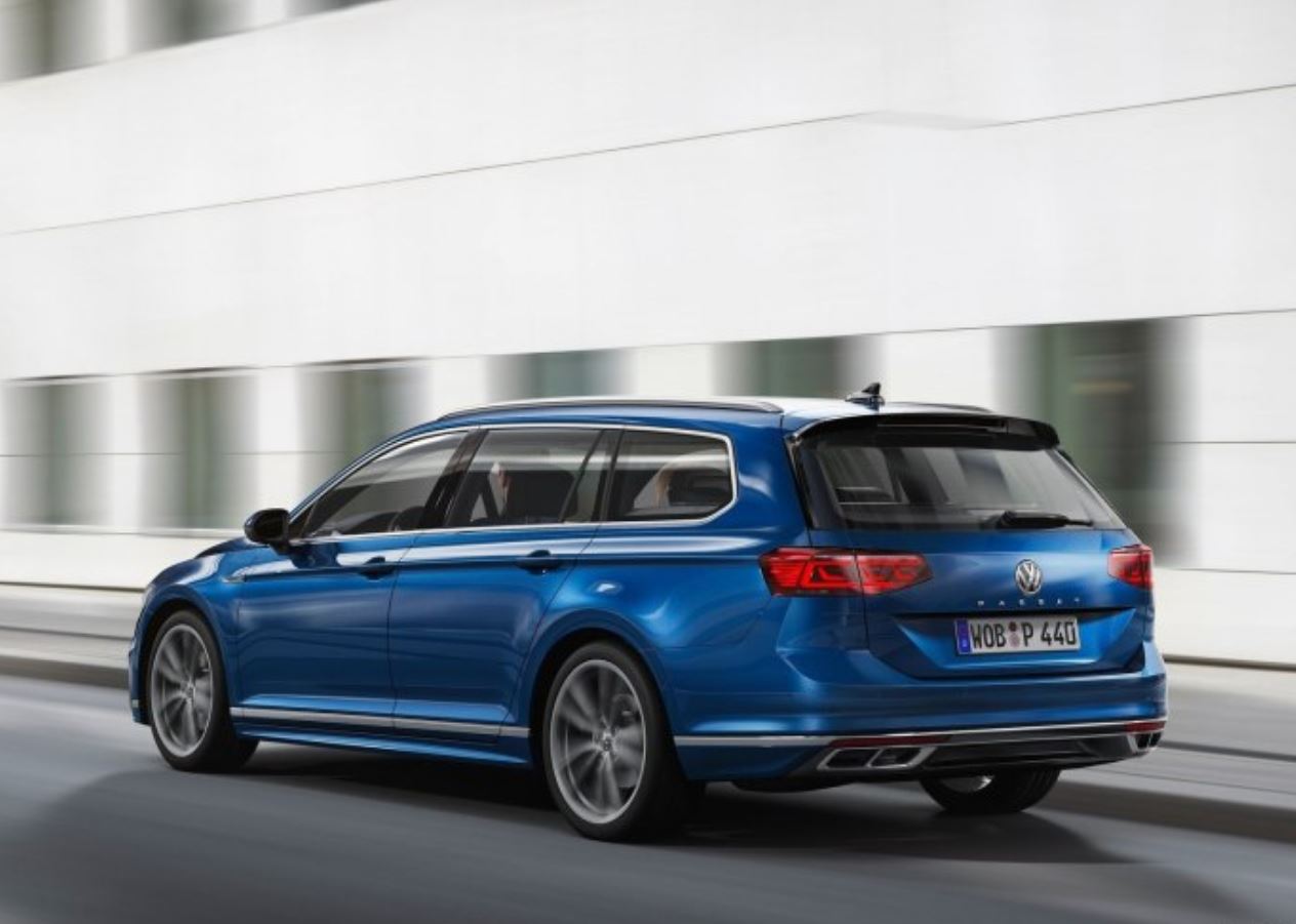 360-Degree View Parking: Passat B8 Parking System Plus