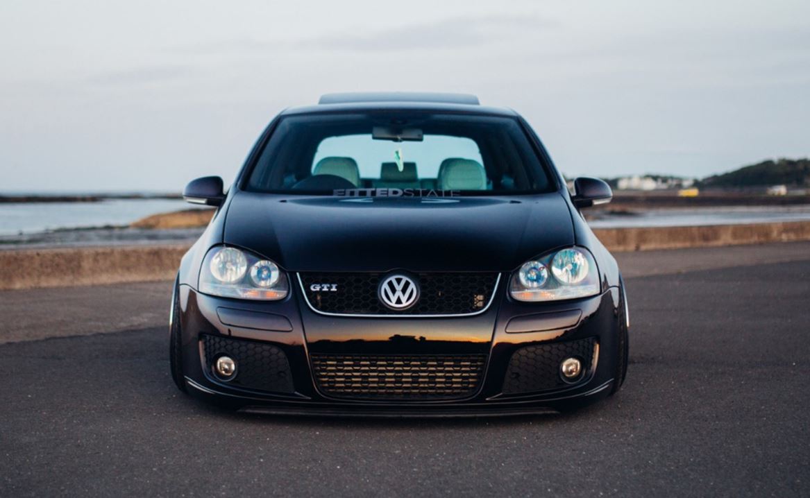 Interior Ambient Lighting: Adding Style and Atmosphere to Your Car