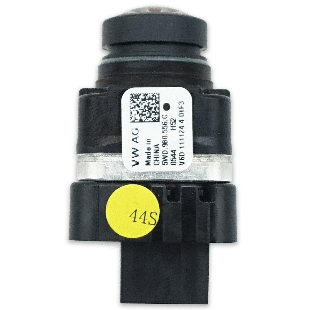 5WD980556C new EVO platform suitable for large screen car reversing camera, small screen cannot be used