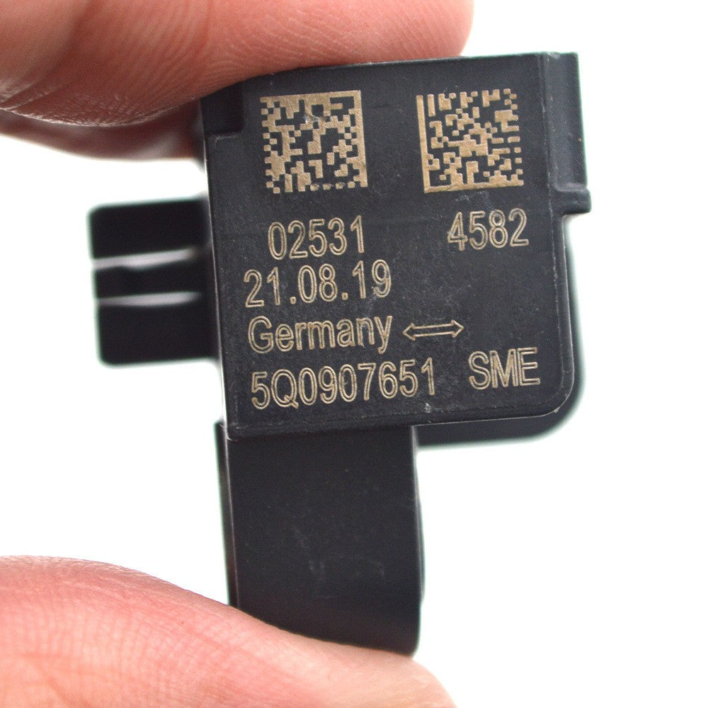 Acceleration sensor suitable for Volkswagen Passat B8 Superb Octavia Q2 5Q0 907 651 651A