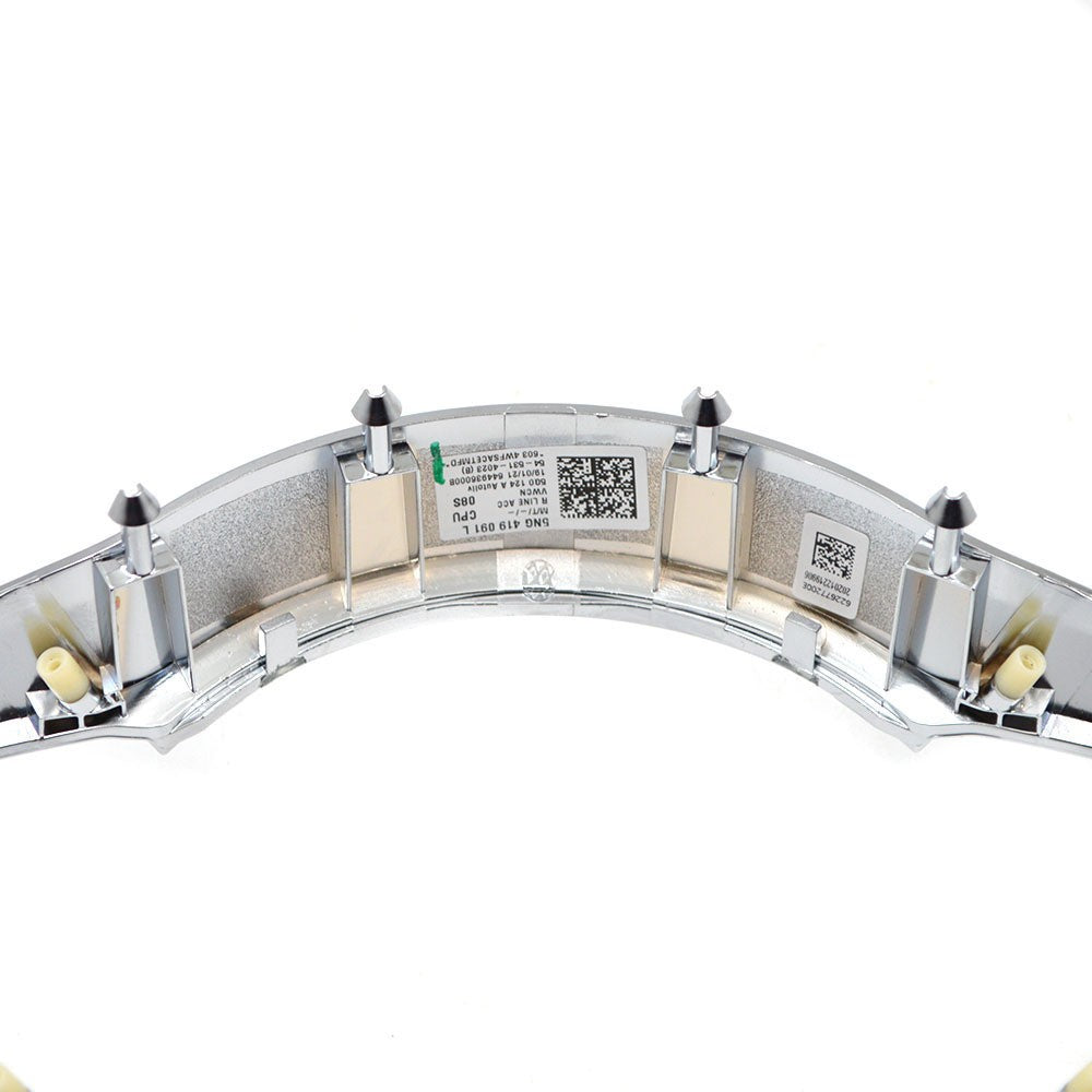 Chrome plated silver inner frame button frame suitable for VW seventh generation sport steering wheel old model R standard 5NG419685