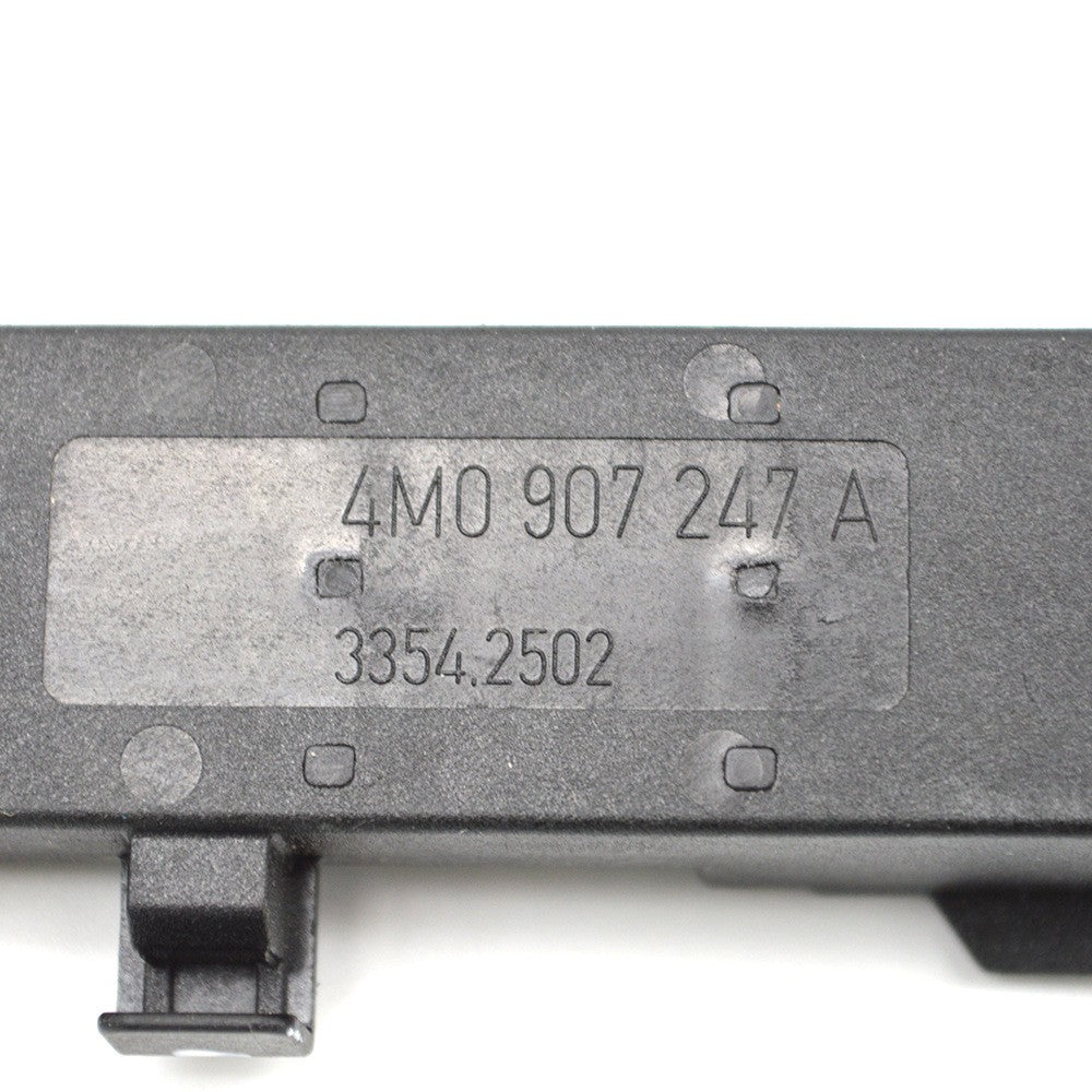 4M0907247 is suitable for Audi A4 A5 A6 A7 A8 Q5 Q7 Q8 keyless entry antenna
