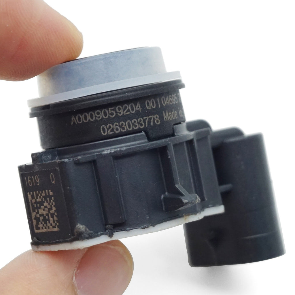 A000 905 9204 A000 905 9204 is suitable for Mercedes Benz radar eye 9204