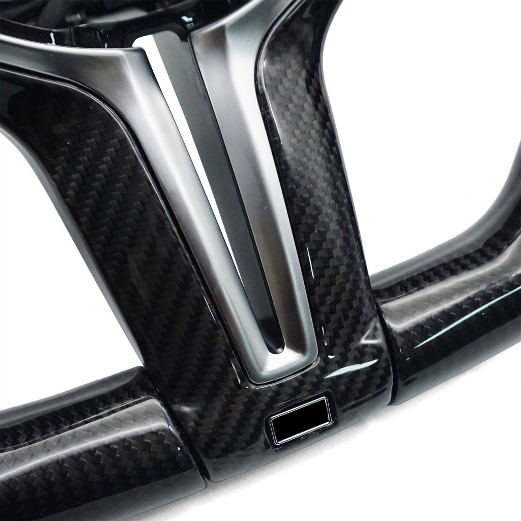 Suitable for BMW 3 Series thong carbon fiber tri color line, red blue tri color logo steering wheel