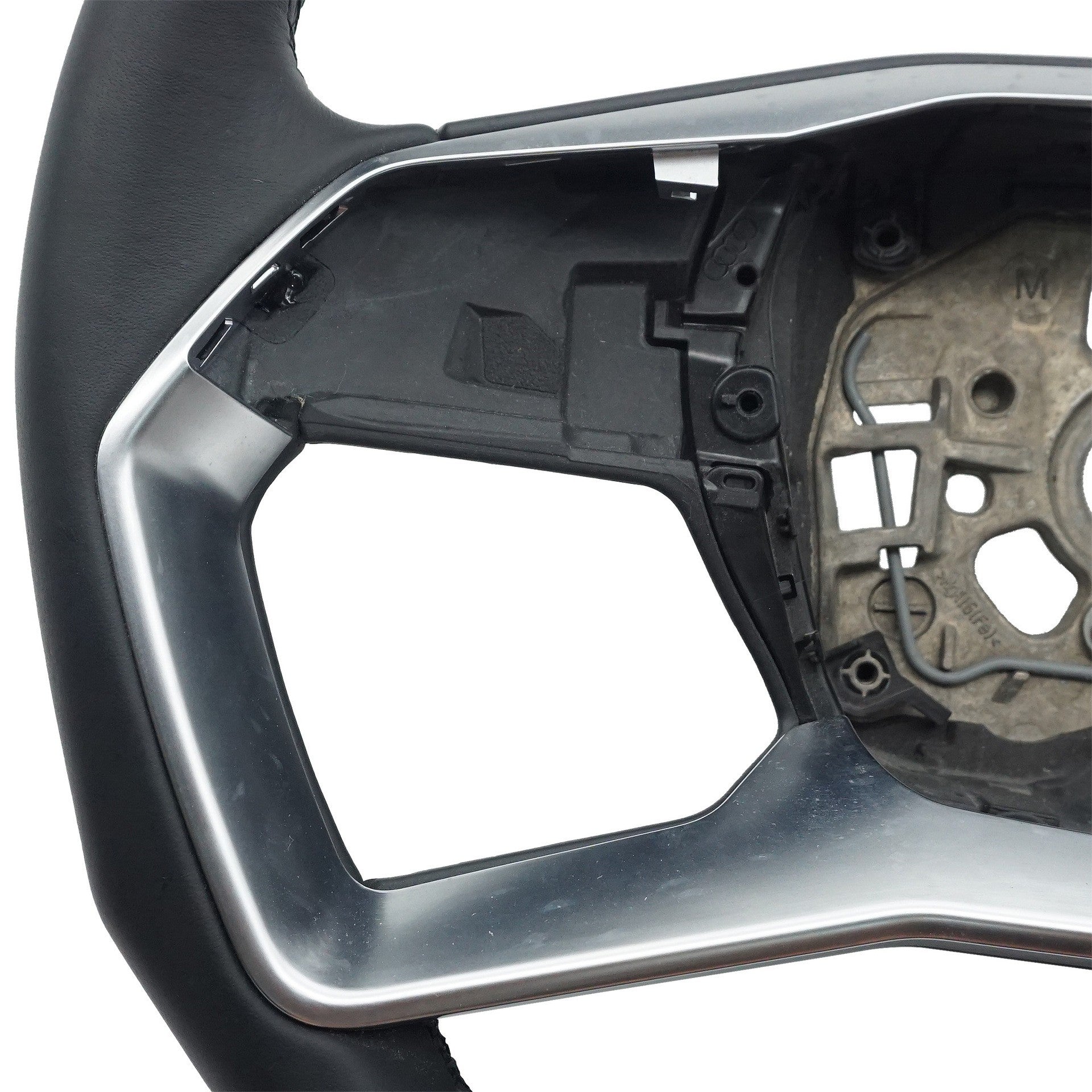 Suitable for Audi Q4-ETRON leather steering wheel sole without buttons or paddles