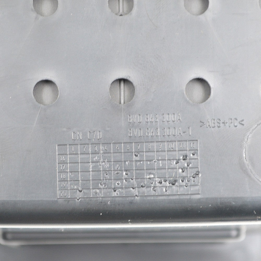 8VD863300A 8VD 863 300 A is suitable for MQB Audi A3 central storage box