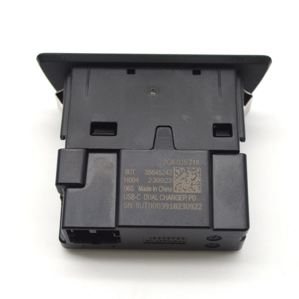 Rear charging port dual TYPE-C suitable for ID3 7 Passat Tiguan MK2 Superb Golf 2G6035718