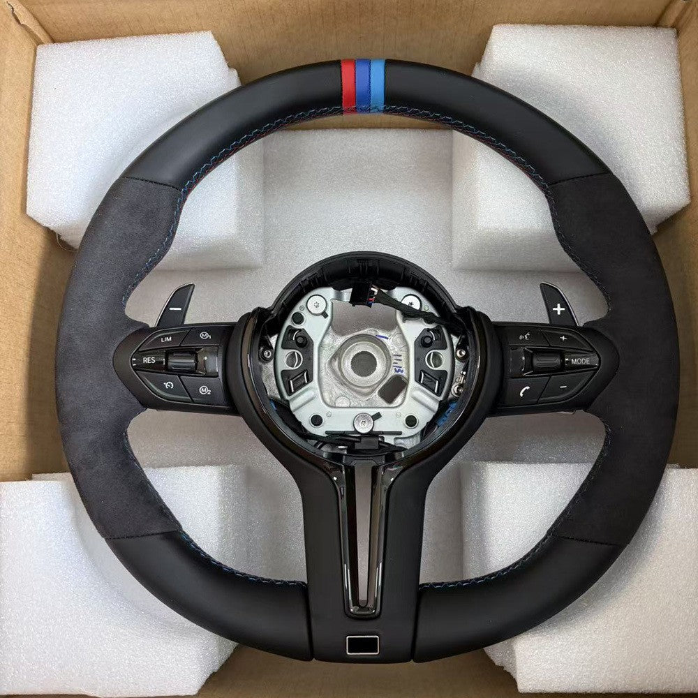 Suitable for BMW 3 Series thongs with semi suede, red and blue lines, baked paint, black belt, three color genuine leather, and a return to normal steering wheel