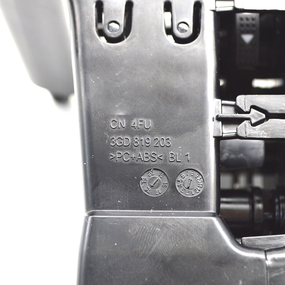 For CC Passat B8 rear air outlet, central channel armrest box, rear air conditioning air outlet 3GD819203