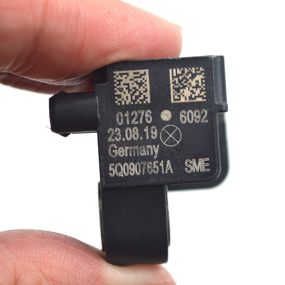Acceleration sensor suitable for Volkswagen Passat B8 Superb Octavia Q2 5Q0 907 651 651A
