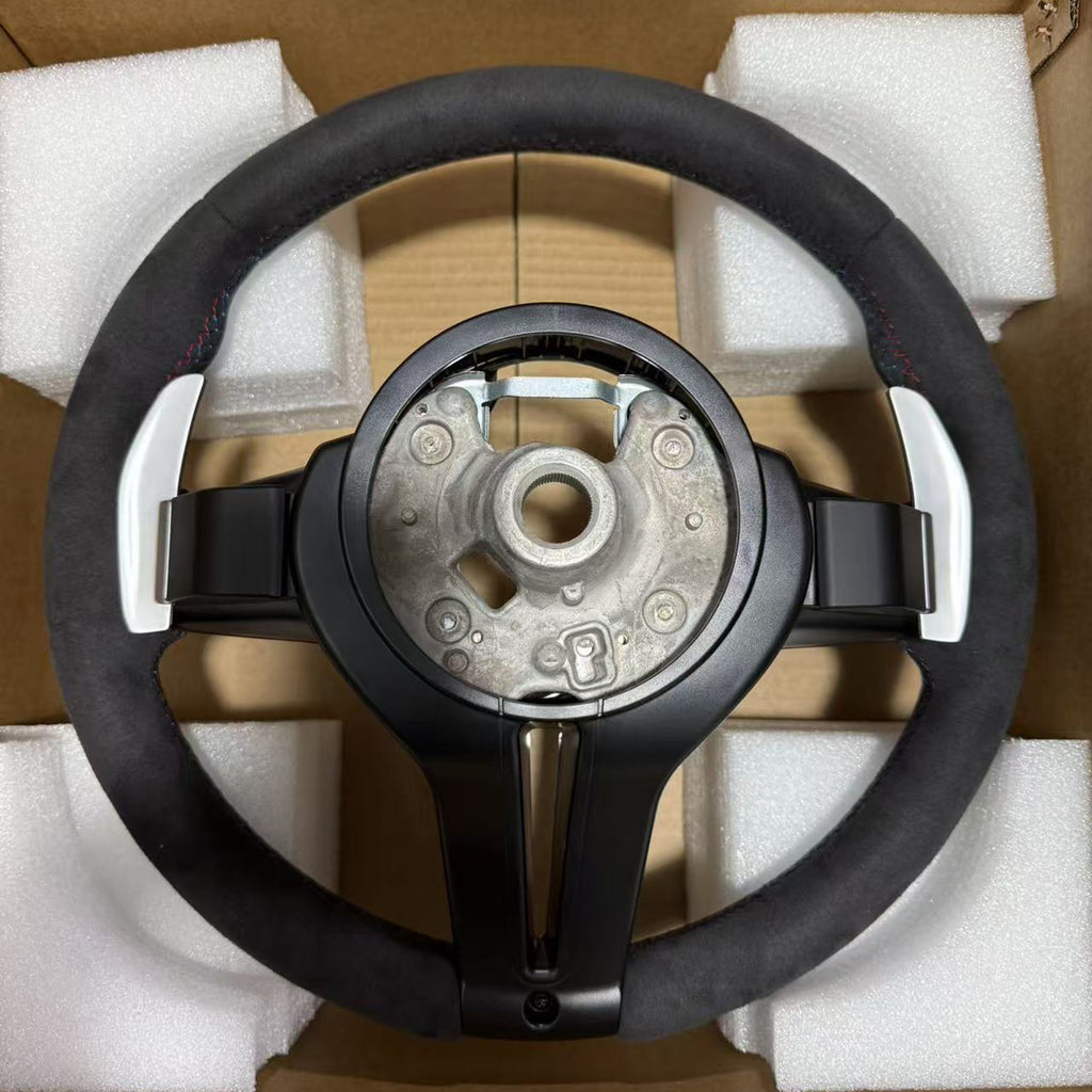Suitable for BMW 5 Series thongs with full suede shiny carbon fiber button frame steering wheel