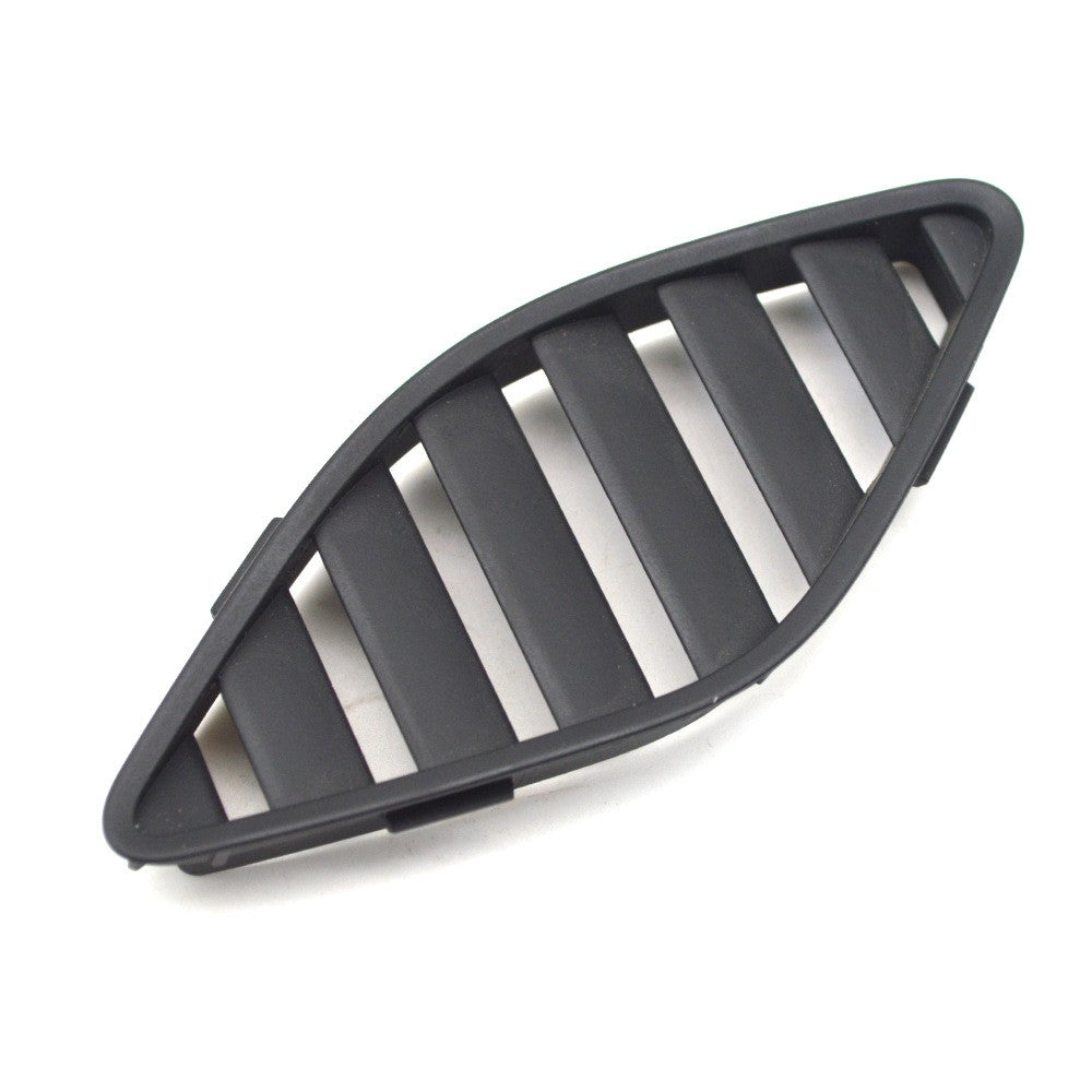 Suitable for Audi A3 dashboard air outlet small vent air nozzle on the right side 8V1819794/792